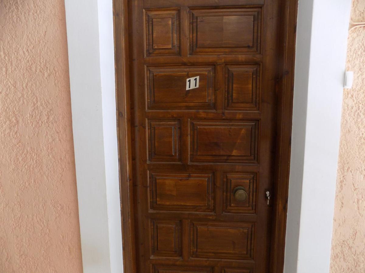 Afrodite Spacious Apartments! Agia Efimia Exterior foto